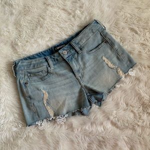 New Express Shortie Lace Jean Shorts